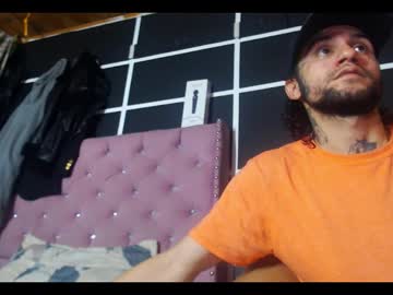 Redroom696 Chaturbate stream image from October 19, 2025