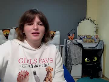 Staceylex Chaturbate stream image from October 19, 2025