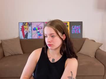 Carissaolivo Chaturbate stream image from October 19, 2025