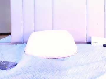 Elizabethadams01 Chaturbate stream image from October 19, 2025
