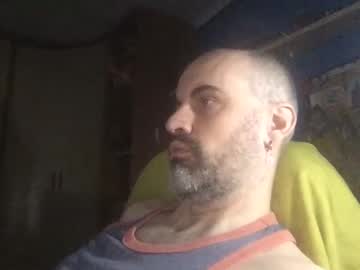 Pollito1985 Chaturbate stream image from October 19, 2025