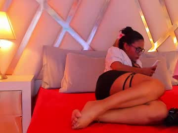 Blissroom Chaturbate stream image from October 19, 2025