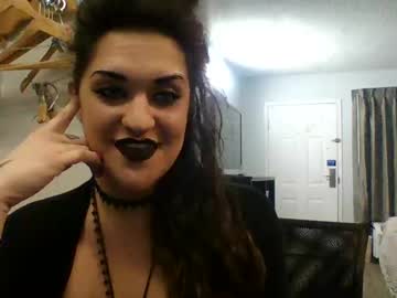 Kandirain Chaturbate stream image from October 19, 2025
