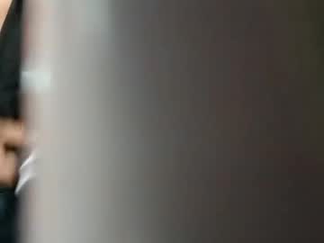 Ronal498036 Chaturbate stream image from October 19, 2025