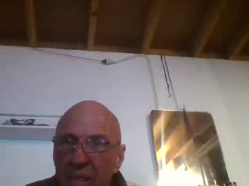 Wadewowbig Chaturbate stream image from October 19, 2025