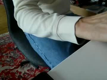Artesian99 Chaturbate stream image from October 19, 2025