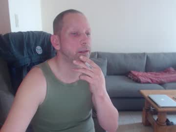 Ptitmec Chaturbate stream image from October 19, 2025