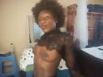 Pooki71335 Chaturbate stream image from October 19, 2025