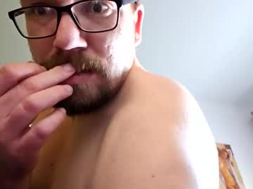 Kryptoni18435 Chaturbate stream image from October 19, 2025