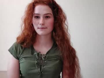 Pandorabrockell Chaturbate stream image from October 19, 2025