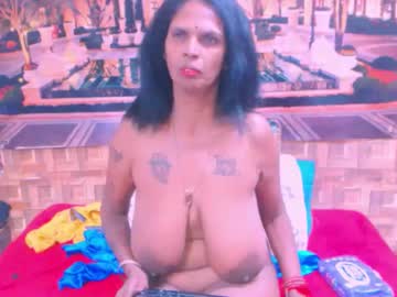 Sexyva4u2luv Chaturbate stream image from October 19, 2025