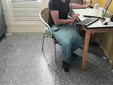 Oldersagger Chaturbate stream image from October 19, 2025