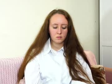 Katharinedaggett Chaturbate stream image from October 19, 2025