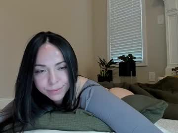 Valerysquirt_19 Chaturbate stream image from October 19, 2025