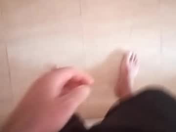 Pollonmix Chaturbate stream image from October 19, 2025