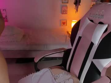 Avelis_Trum2 Chaturbate stream image from October 19, 2025