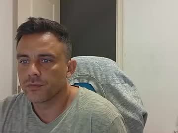 Latinboyblue Chaturbate stream image from October 19, 2025