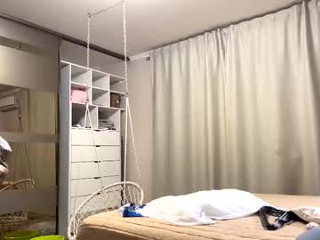 Unarks Chaturbate stream image from October 19, 2025