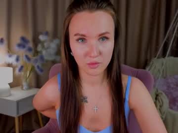 Zlata__Fox Chaturbate stream image from October 19, 2025