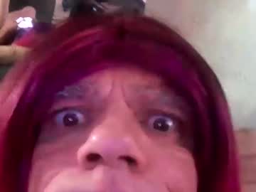 Fukmyassnmouth Chaturbate stream image from October 19, 2025