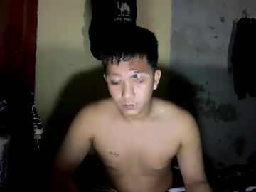 Hugebadkier Chaturbate stream image from October 19, 2025