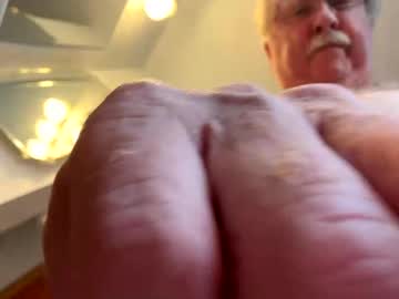 Skipstar Chaturbate stream image from October 19, 2025