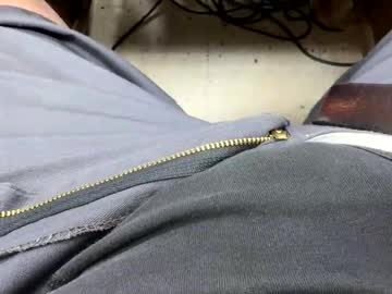 Usabound Chaturbate stream image from October 19, 2025