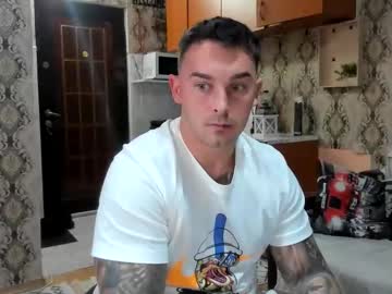 2sexymuscles Chaturbate stream image from October 19, 2025