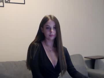 Meladams Chaturbate stream image from October 19, 2025