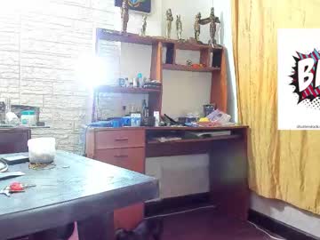Thaliasweetlust Chaturbate stream image from October 19, 2025