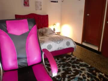 Danielle_Rose_ Chaturbate stream image from October 19, 2025