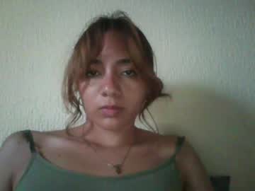 Majo_Gomezz Chaturbate stream image from October 19, 2025
