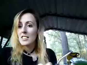 Whatsheralias Chaturbate stream image from October 19, 2025