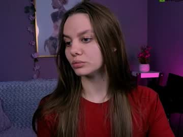 Eve_Grays Chaturbate stream image from October 20, 2025