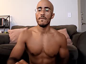 Latinomixedbbc Chaturbate stream image from October 20, 2025