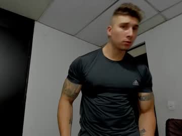 Lyonel15 Chaturbate stream image from October 20, 2025