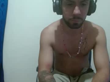 Thehousedog Chaturbate stream image from October 20, 2025