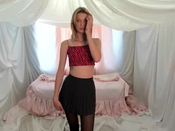 Alexstormy Chaturbate stream image from October 20, 2025
