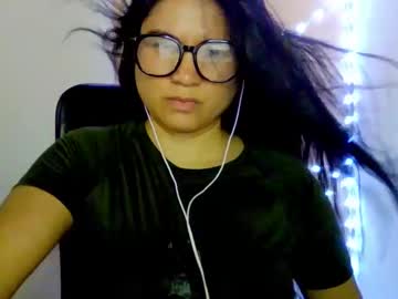 Laurengirls1 Chaturbate stream image from October 20, 2025