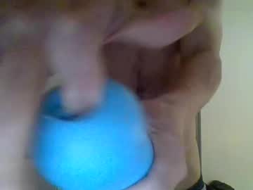 Rainzsa Chaturbate stream image from October 20, 2025
