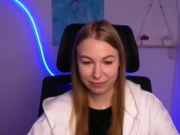 Emilia_Ilia Chaturbate stream image from October 20, 2025
