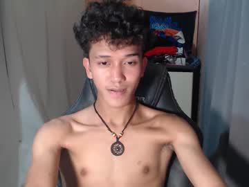 Ken_Bigcockxx Chaturbate stream image from October 20, 2025