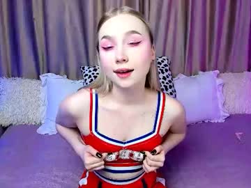 Lilystarlight Chaturbate stream image from October 20, 2025