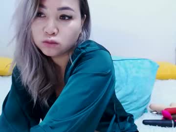 Monica_Lizz Chaturbate stream image from October 20, 2025