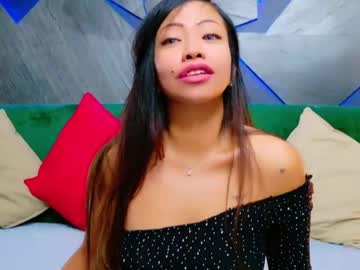 Avaasinclair Chaturbate stream image from October 20, 2025