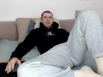 Nikkiaadel Chaturbate stream image from October 20, 2025
