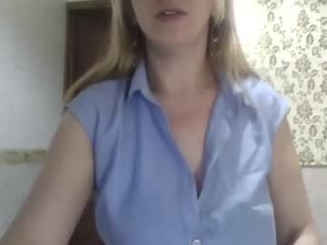 Sexyxsvetaax Chaturbate stream image from October 20, 2025