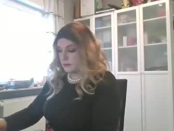 Alicesissx13 Chaturbate stream image from October 20, 2025