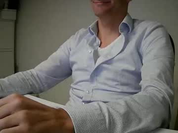 Das_Mannsbild Chaturbate stream image from October 20, 2025