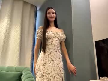 Selinabonnet Chaturbate stream image from October 20, 2025